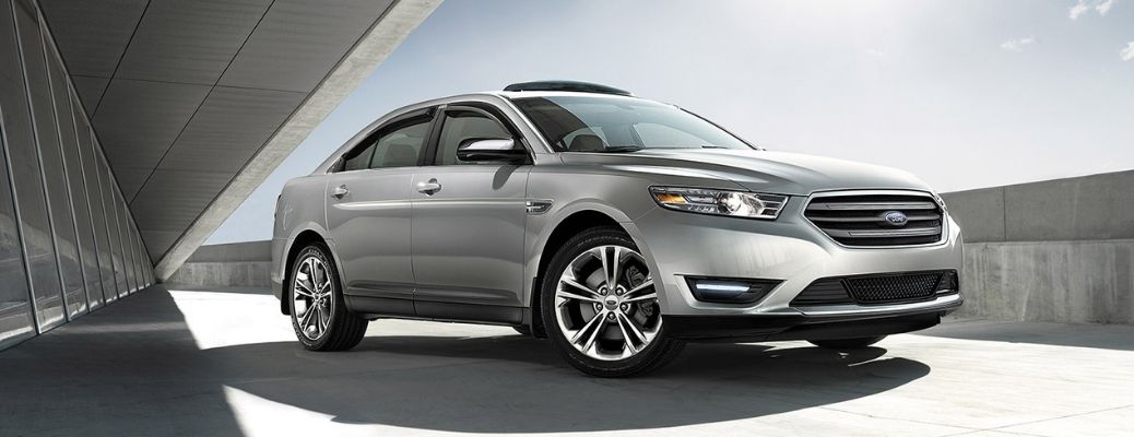 Exterior shot of the 2016 Ford Taurus
